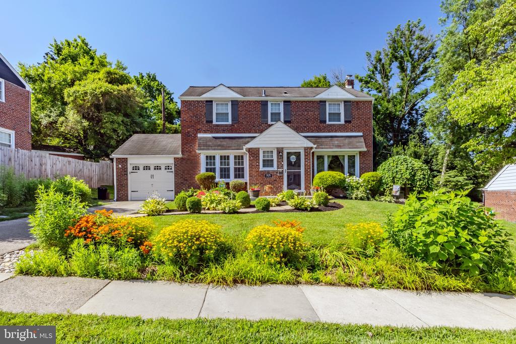 1626 Rose Glen Rd