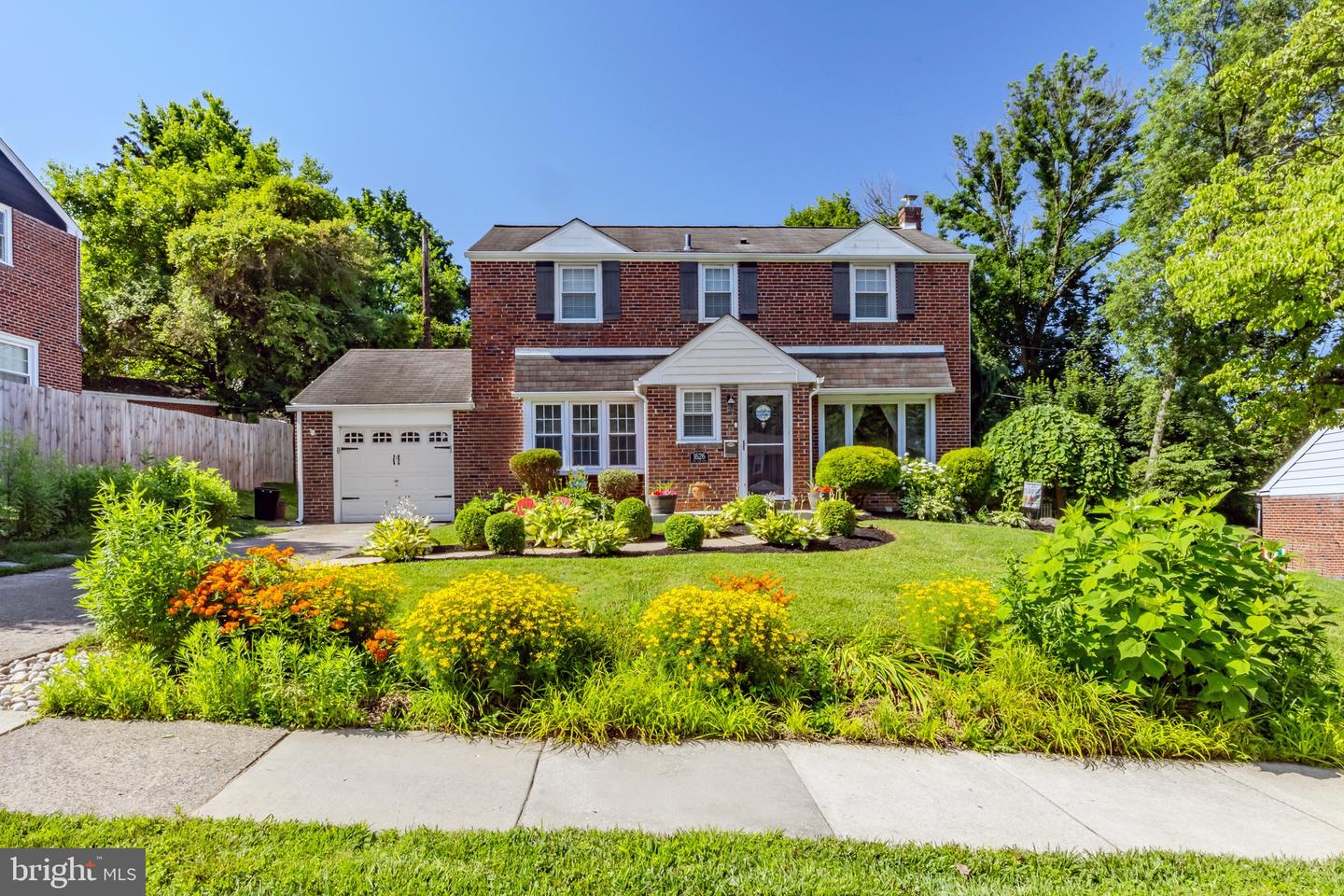 1626 Rose Glen Rd