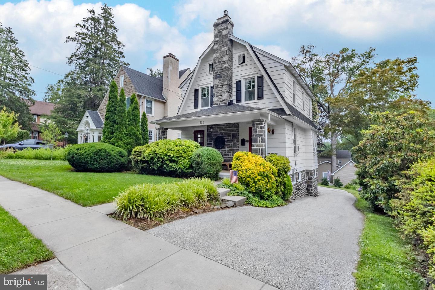 730 Penfield Ave
