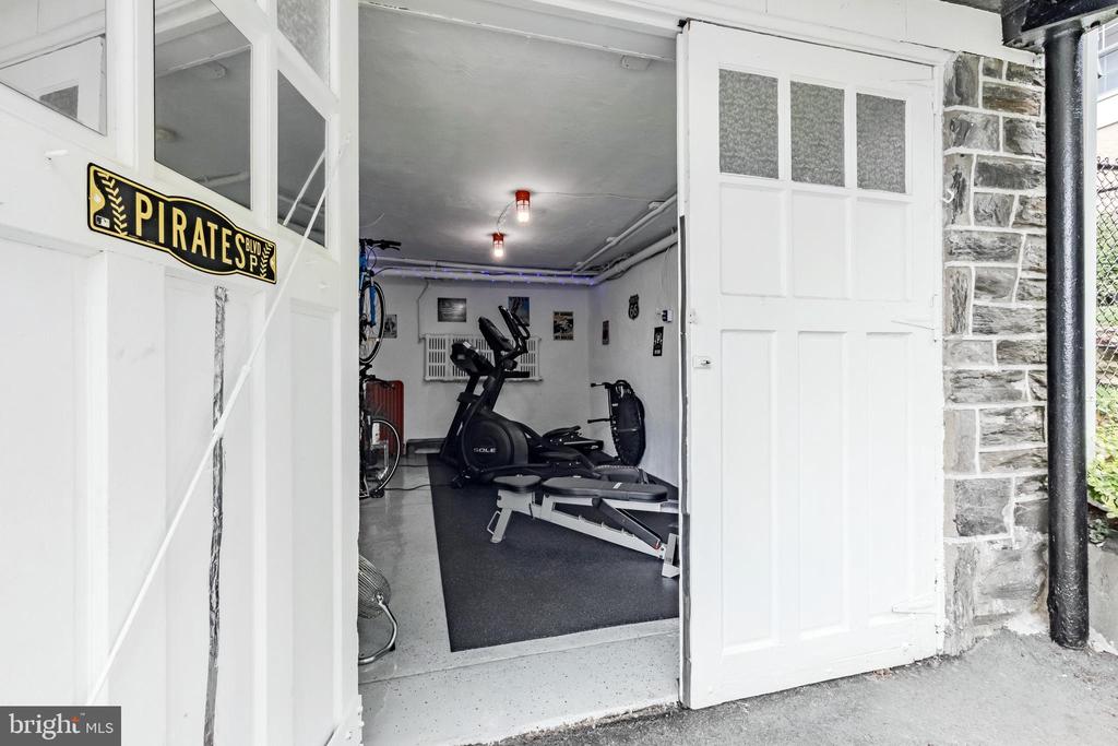 730 Penfield Ave
