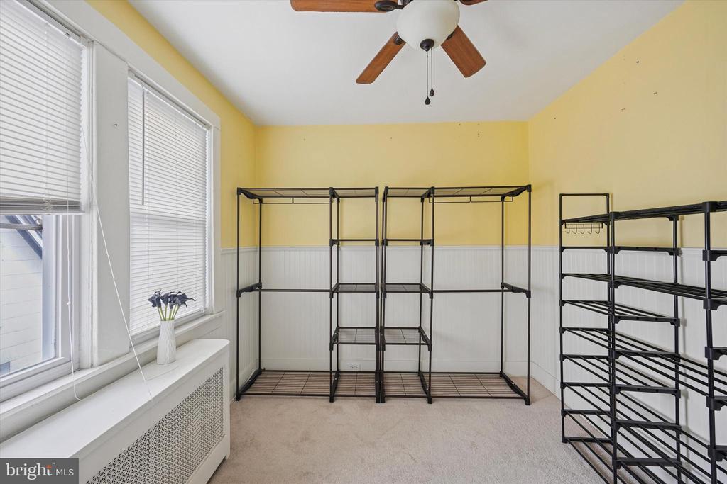4105 Vernon Rd