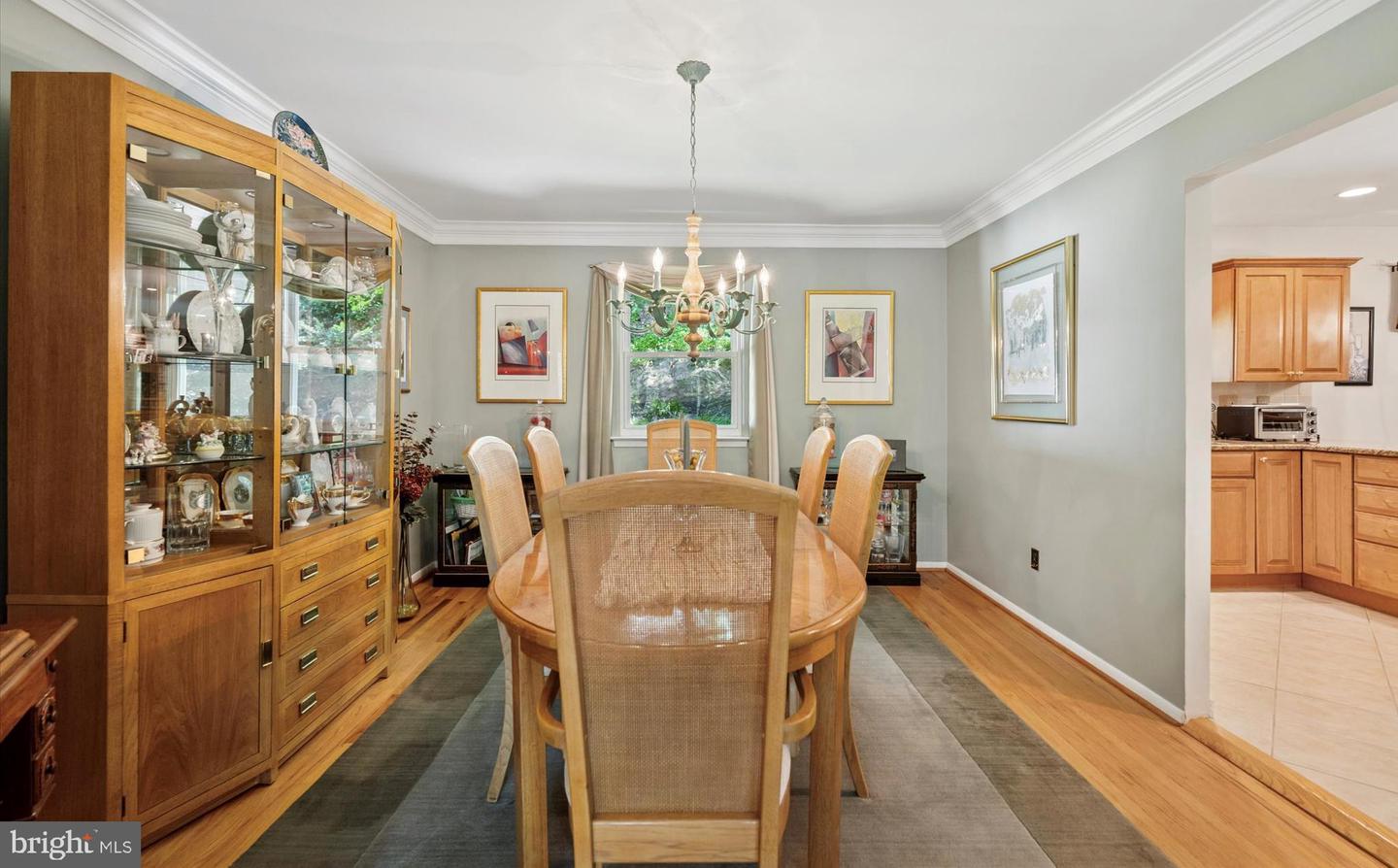 345 Ellis Rd