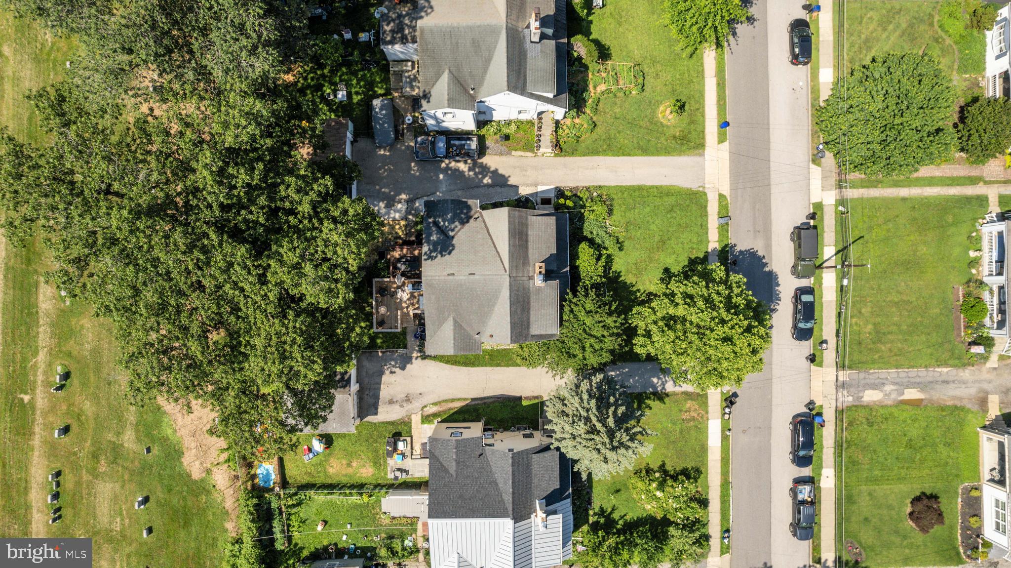 317 Cherry Ln