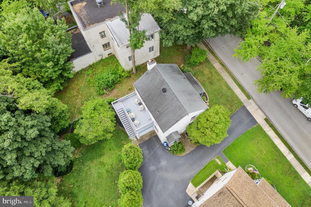 2589 Radcliffe Rd