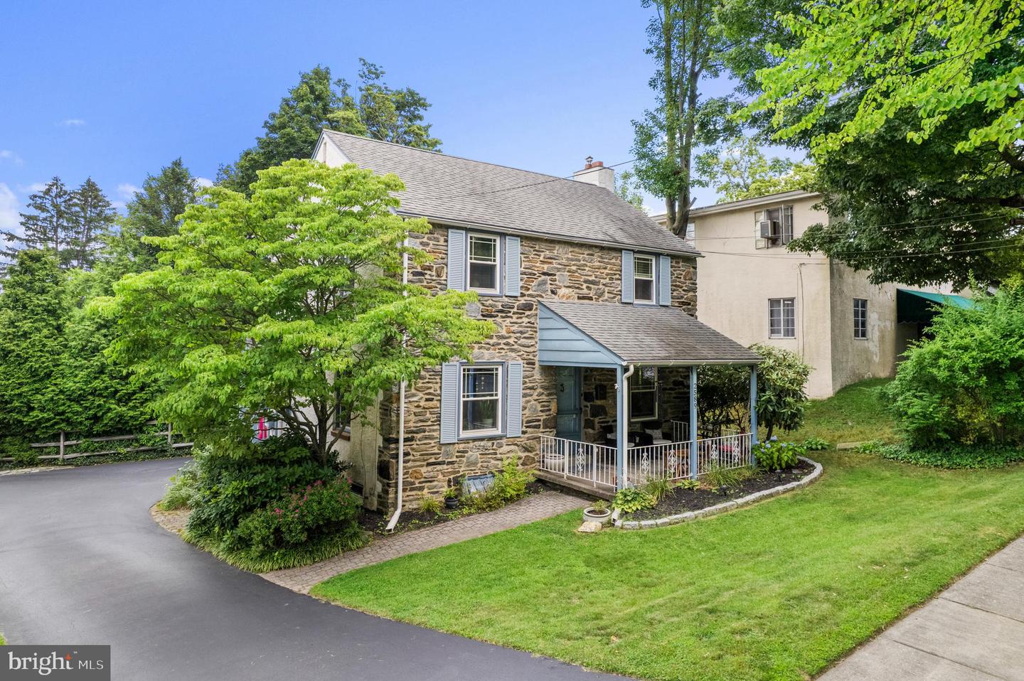 2589 Radcliffe Rd
