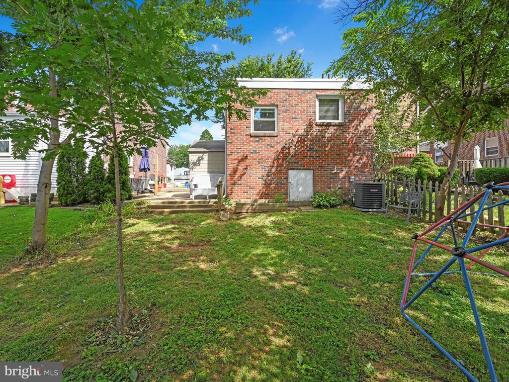 476 Olympic Ave