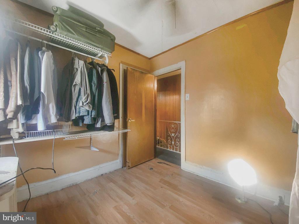 420 S 2nd St