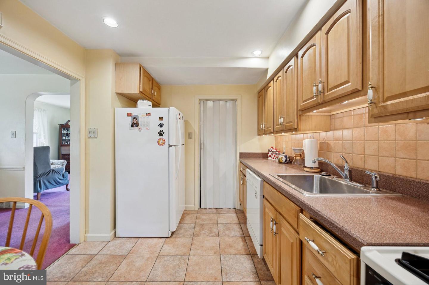 214 Edgehill Dr