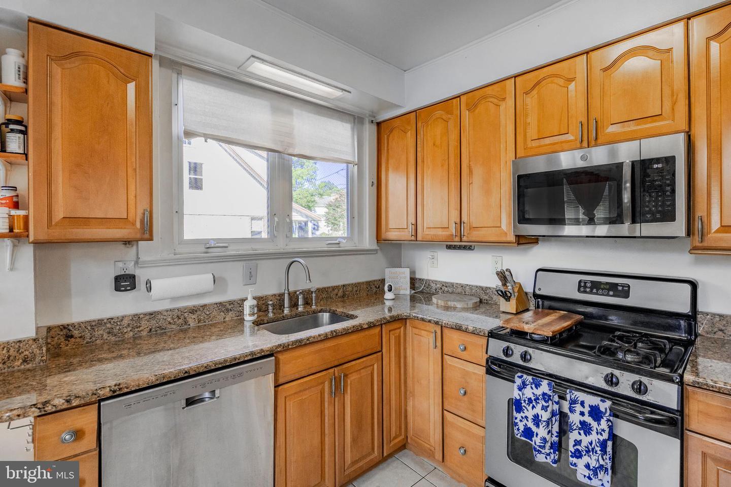 4008 Bonsall Ave