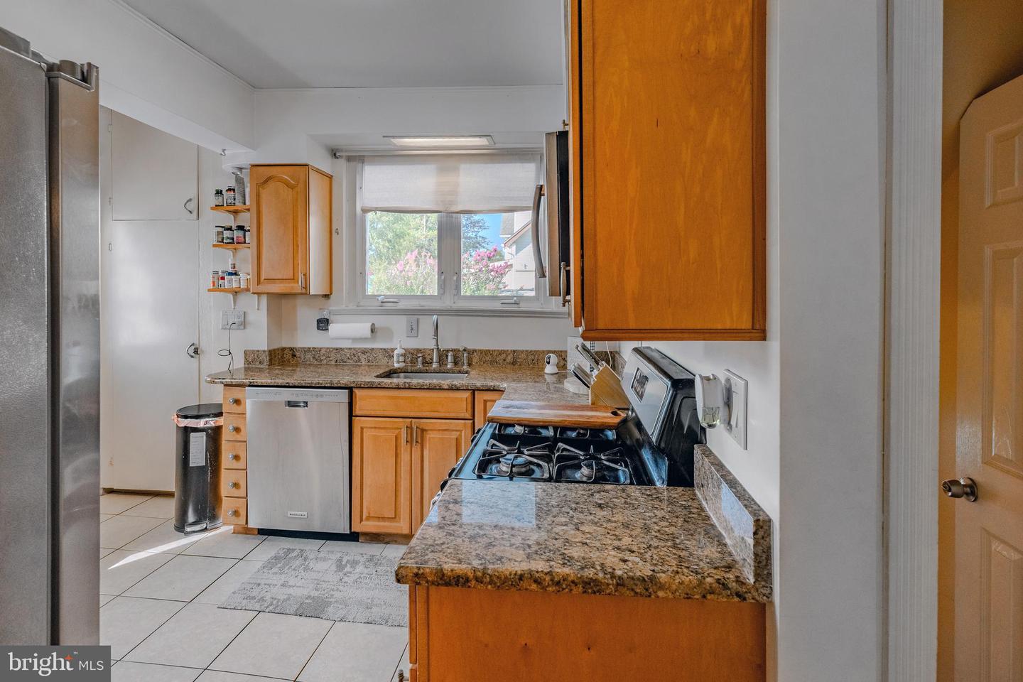 4008 Bonsall Ave