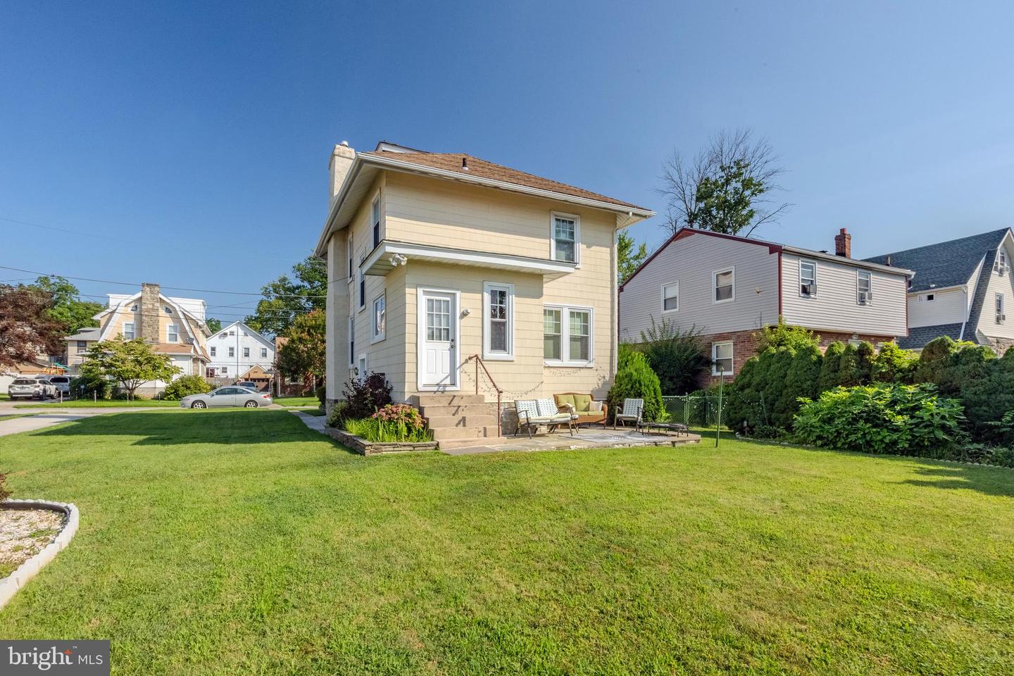 4008 Bonsall Ave
