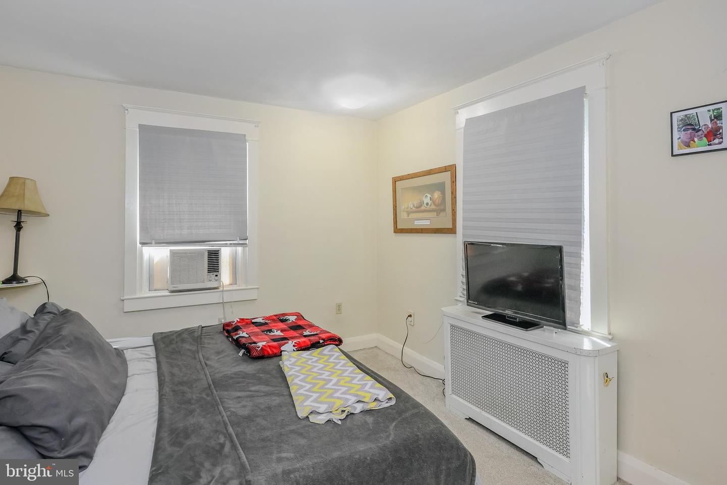 4008 Bonsall Ave