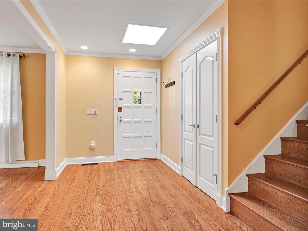 101 WOODED LANE