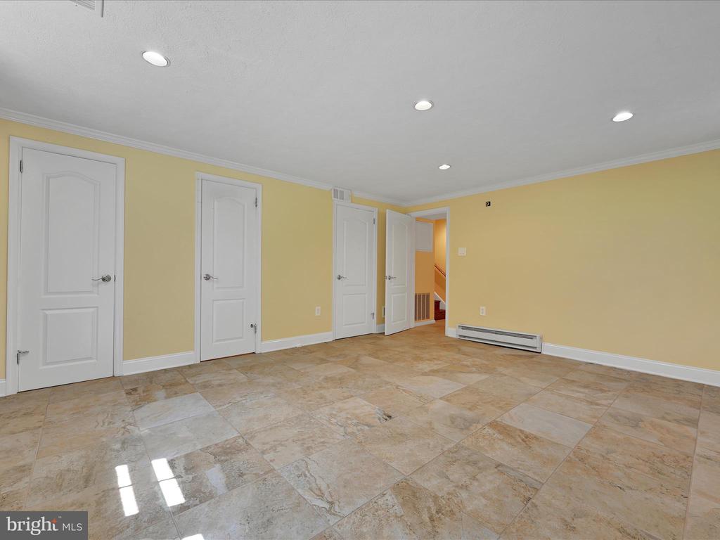 101 WOODED LANE