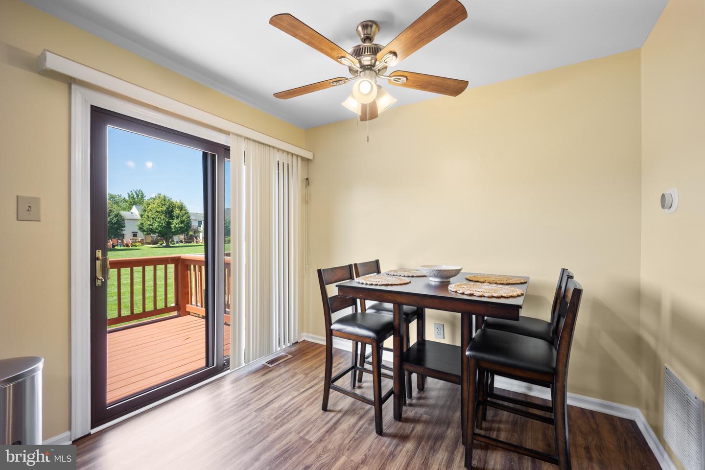 413 Carpenter Cir
