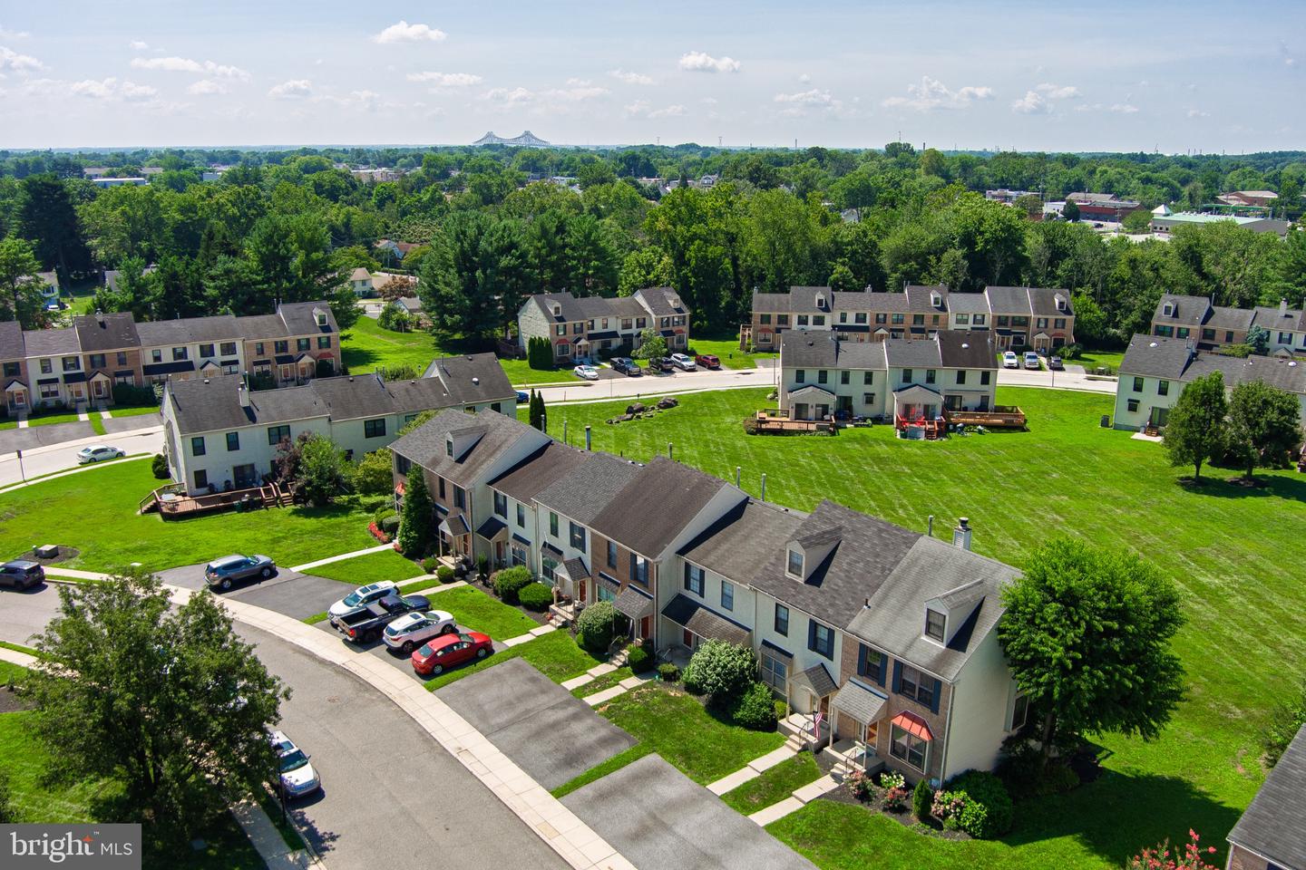 413 Carpenter Cir
