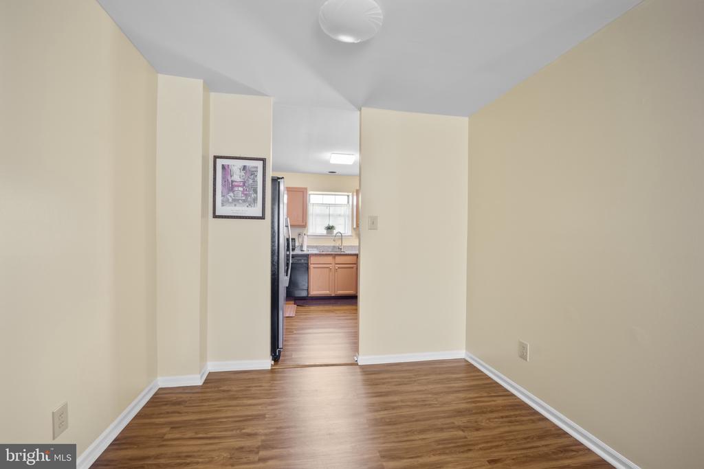 413 Carpenter Cir