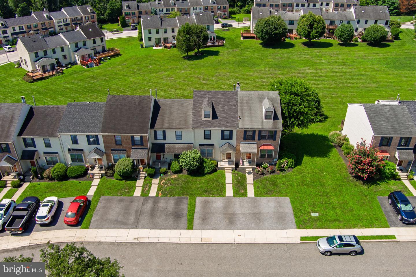 413 Carpenter Cir