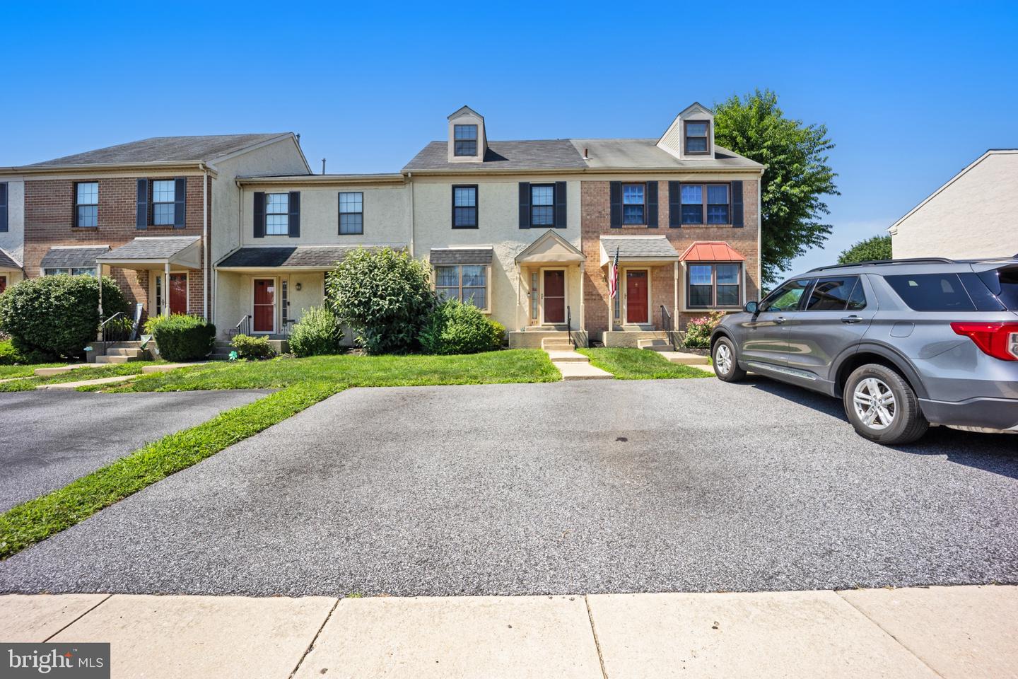 413 Carpenter Cir