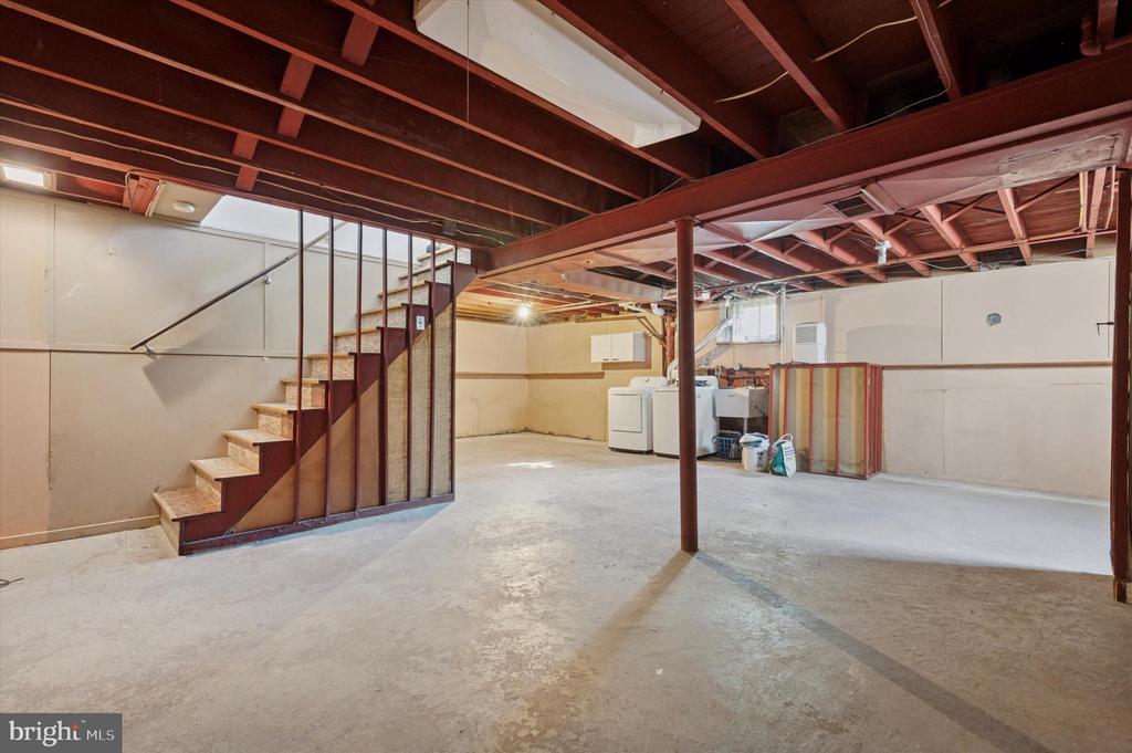 1018 CONCORD AVENUE