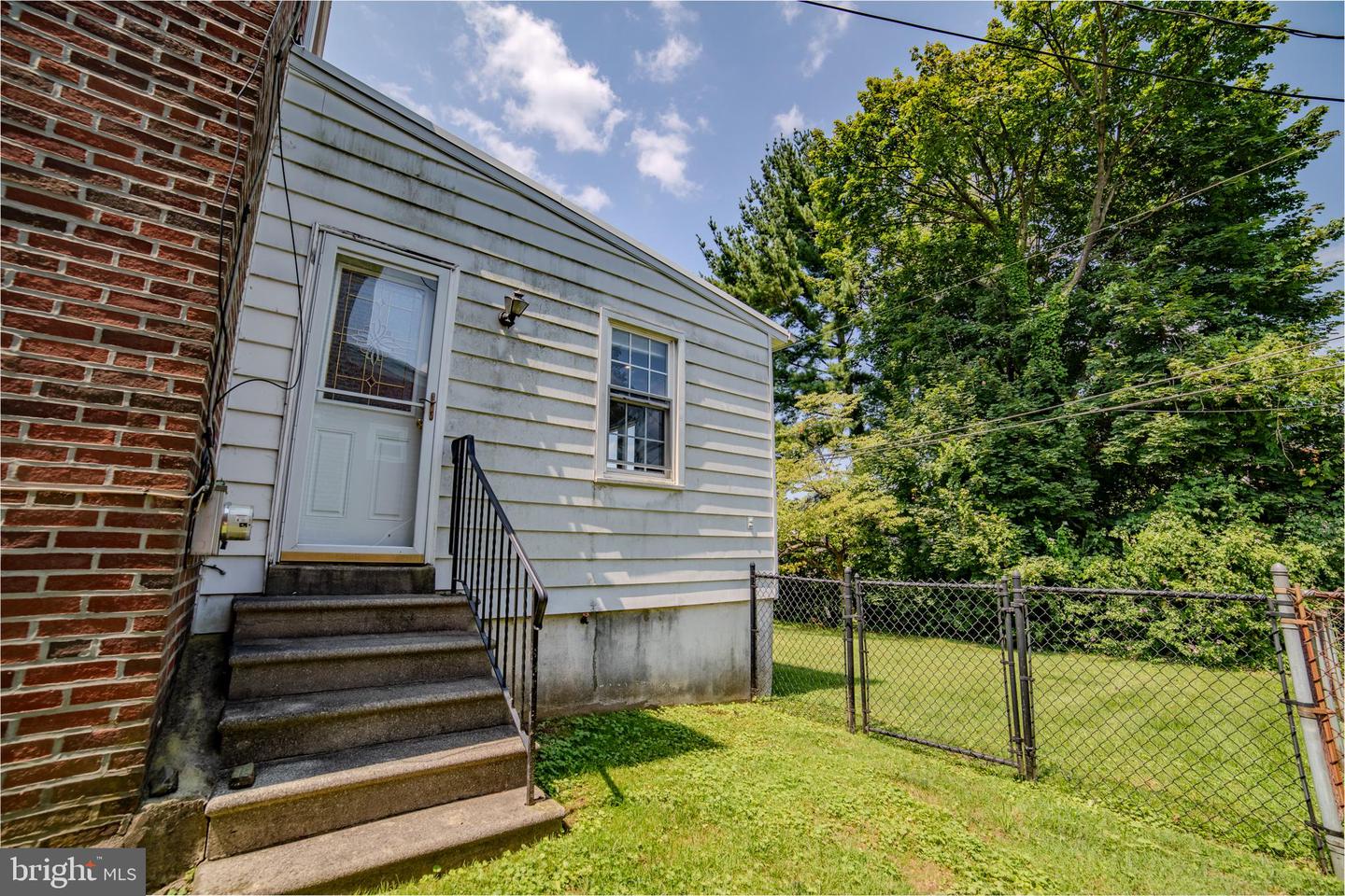 1613 Lynnewood Dr