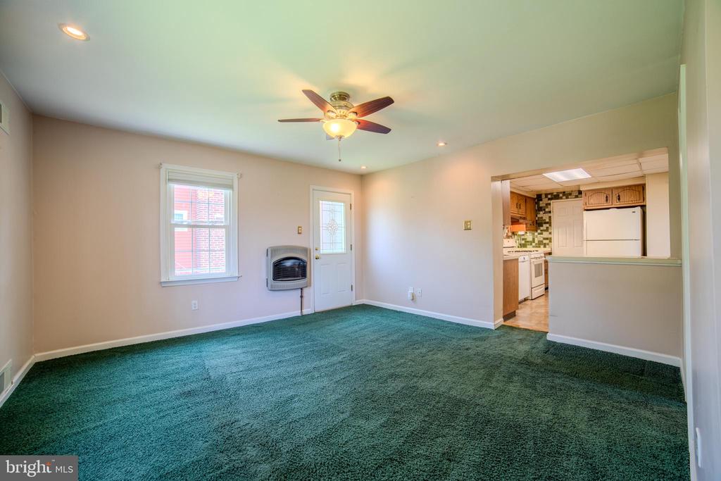 1613 Lynnewood Dr