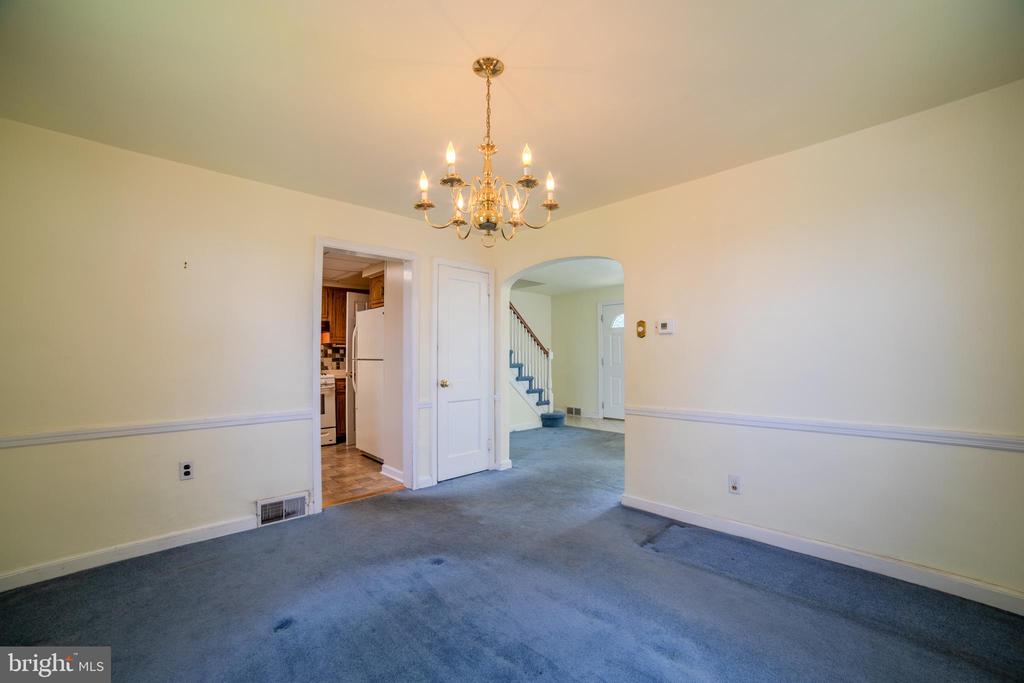 1613 Lynnewood Dr