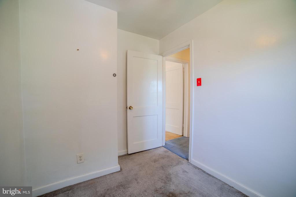 1613 Lynnewood Dr