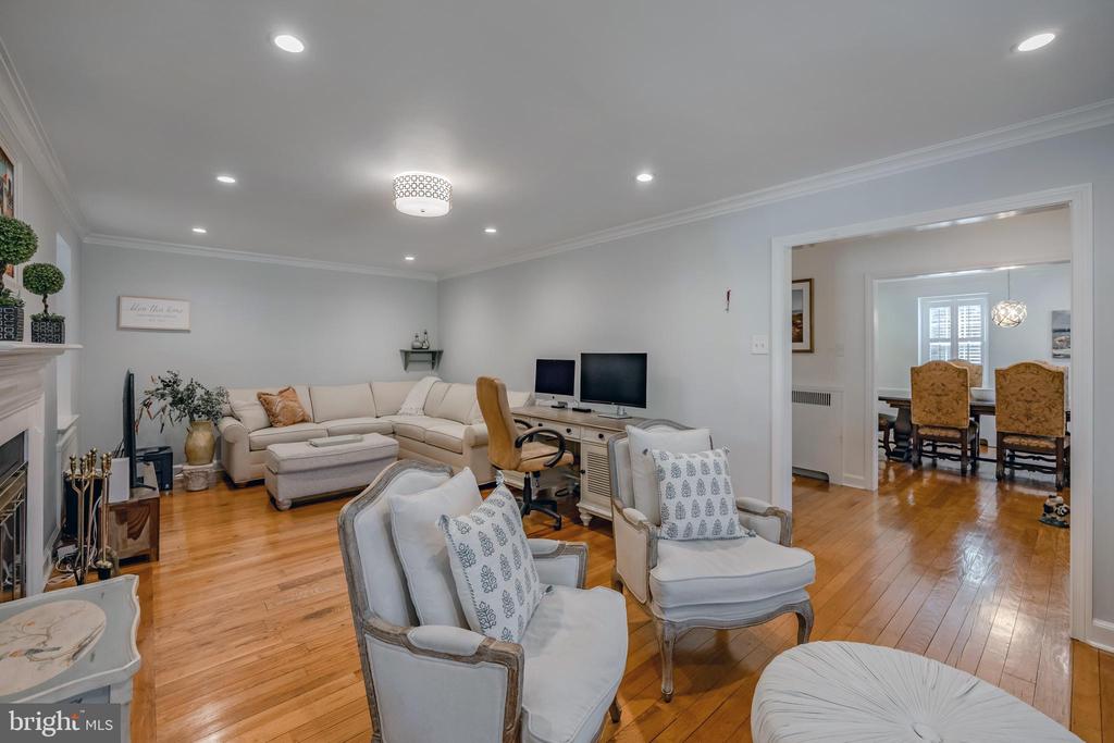 1109 Ormond Ave