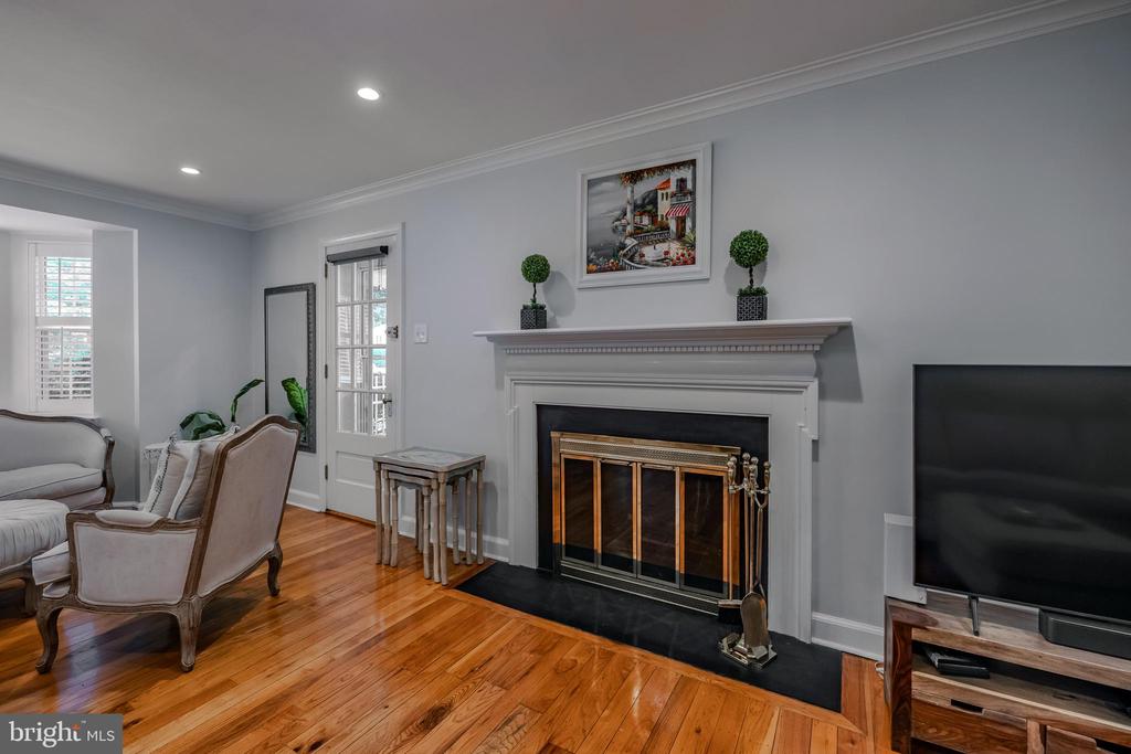 1109 Ormond Ave