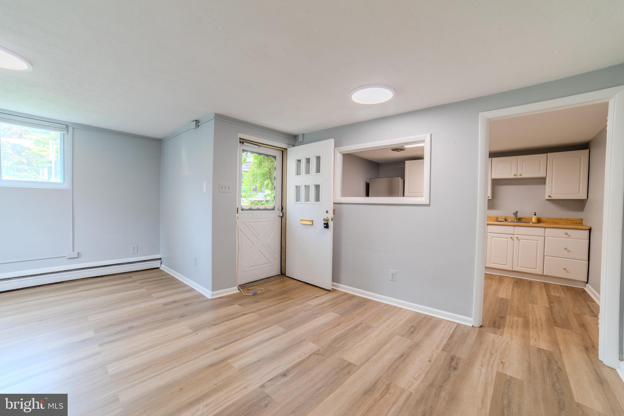 11 E PARK RD #EFFICIENCY