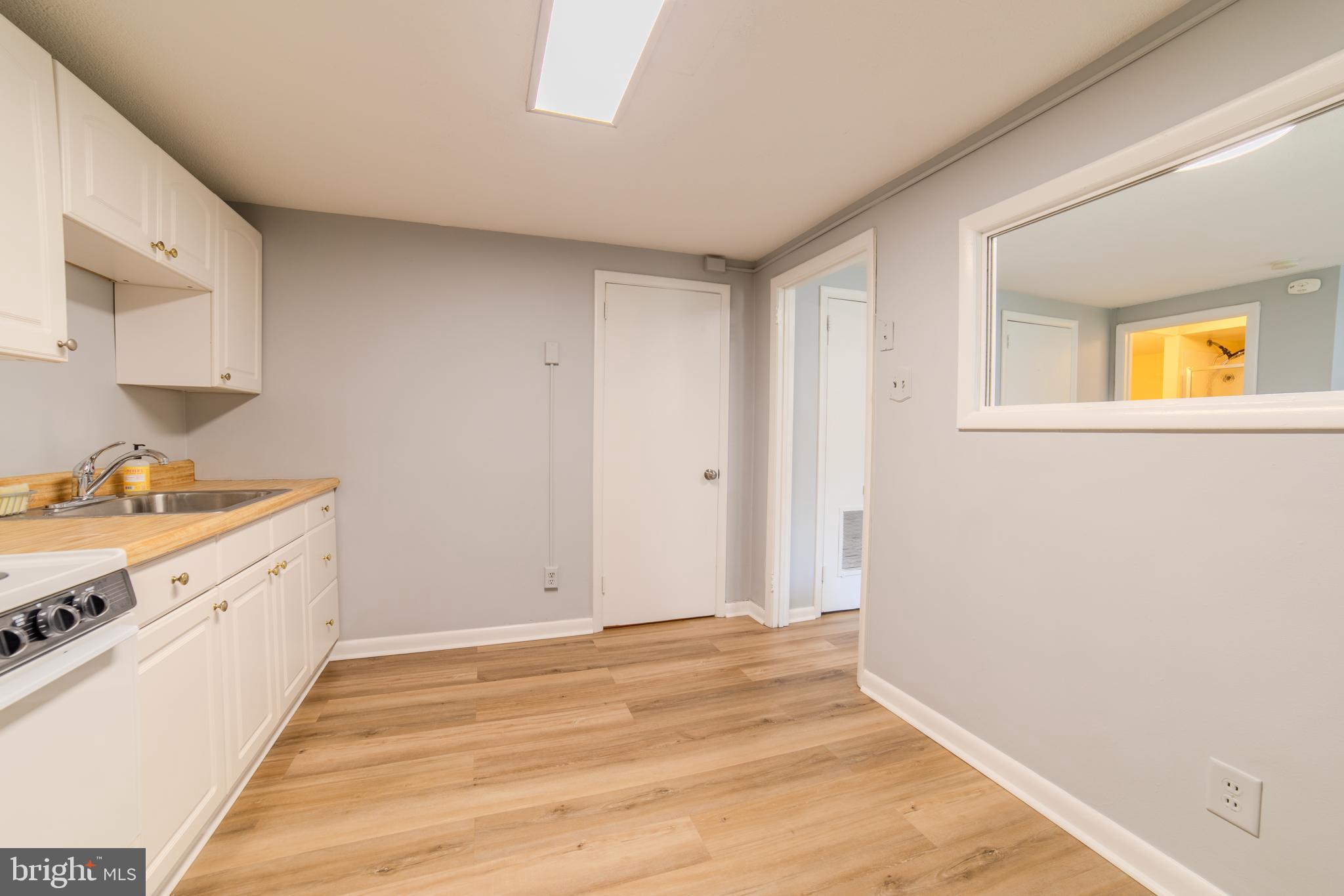 11 E PARK RD #EFFICIENCY