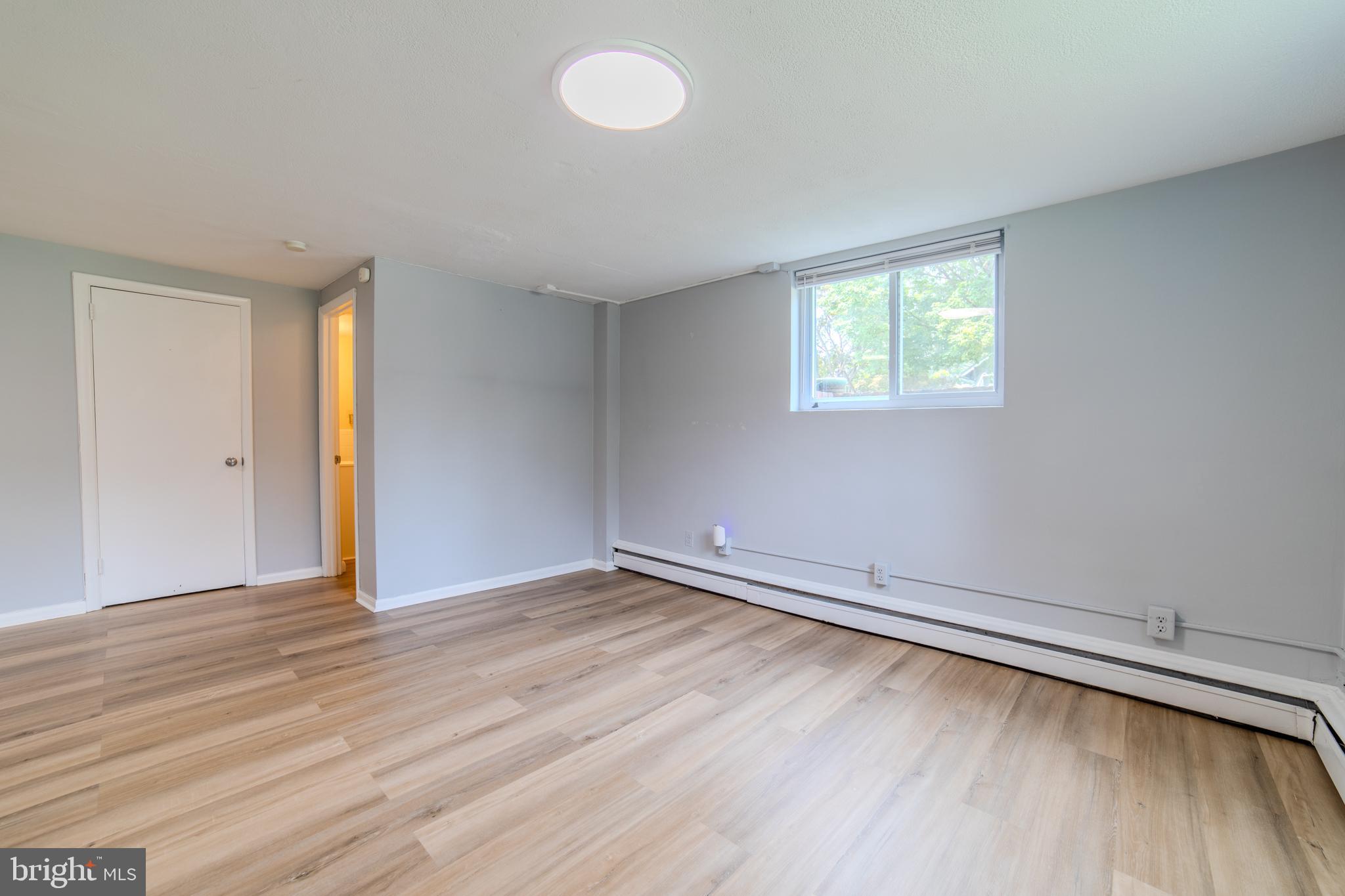 11 E PARK RD #EFFICIENCY