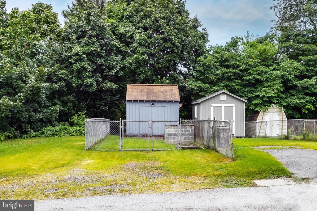160 WESTBROOK DRIVE