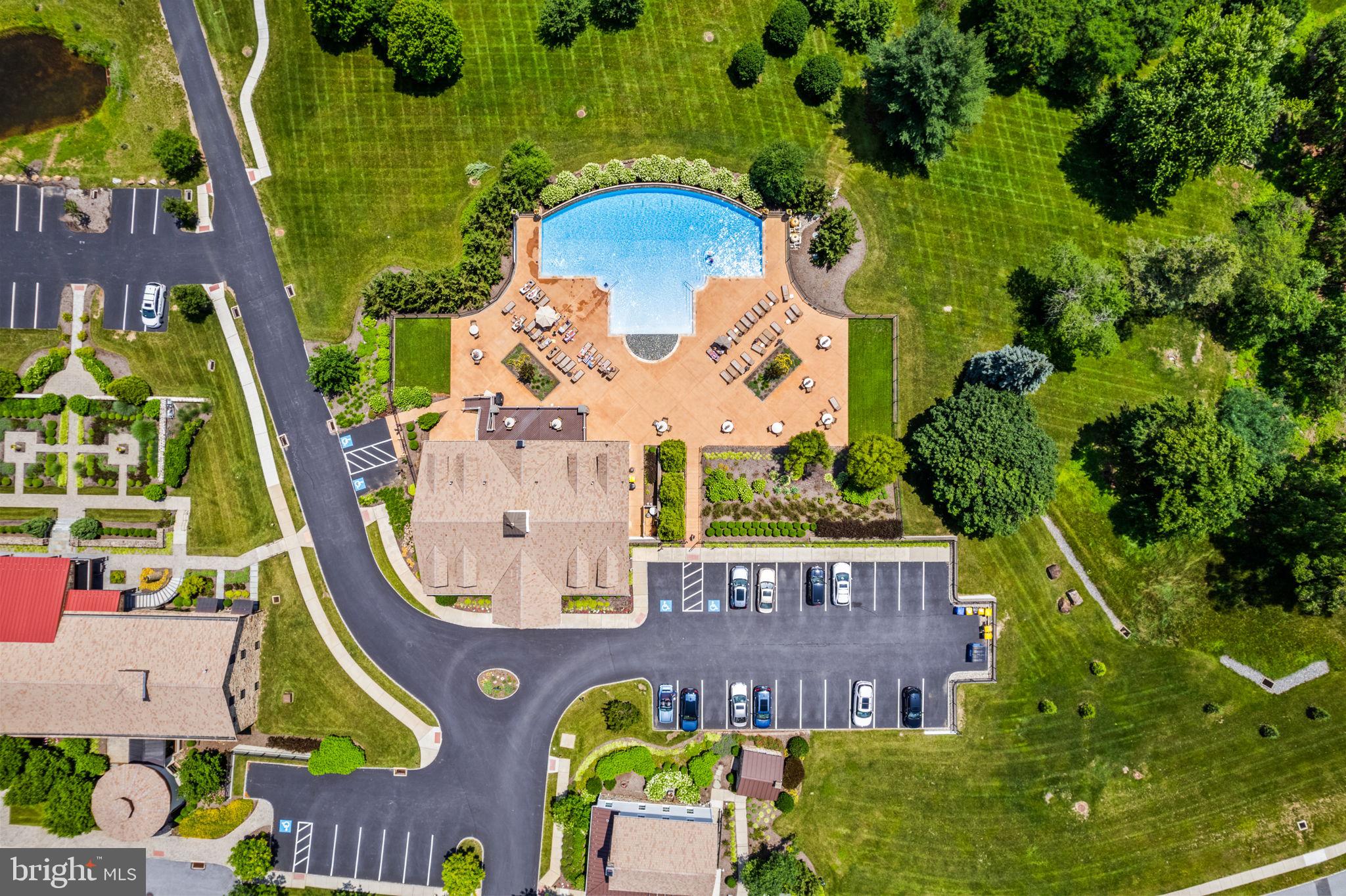 3917 WOODLAND DRIVE