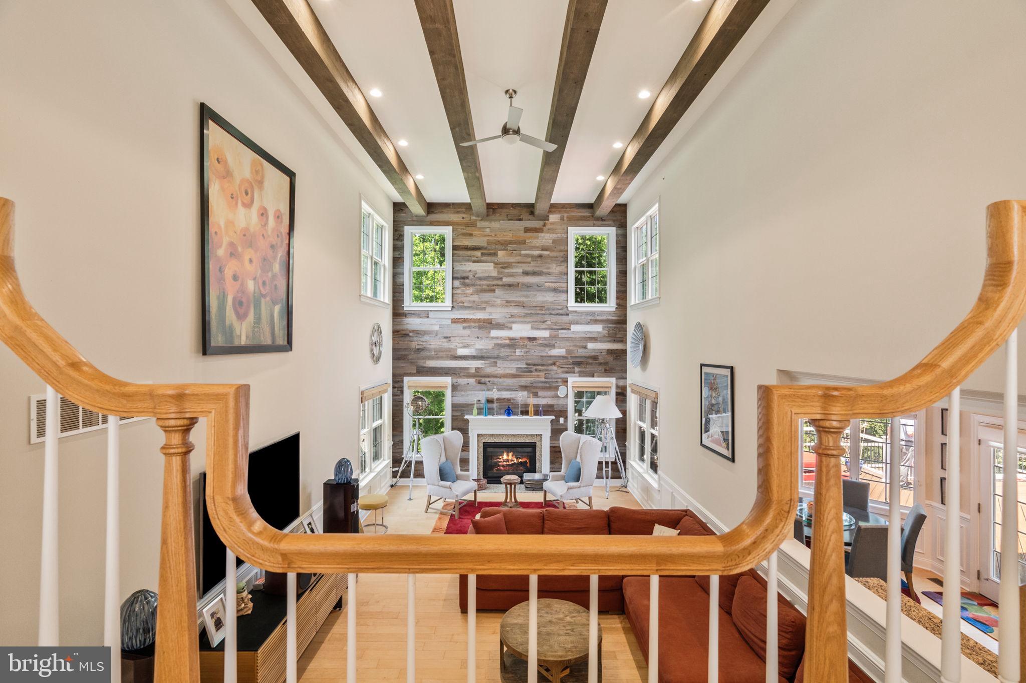 3917 WOODLAND DRIVE