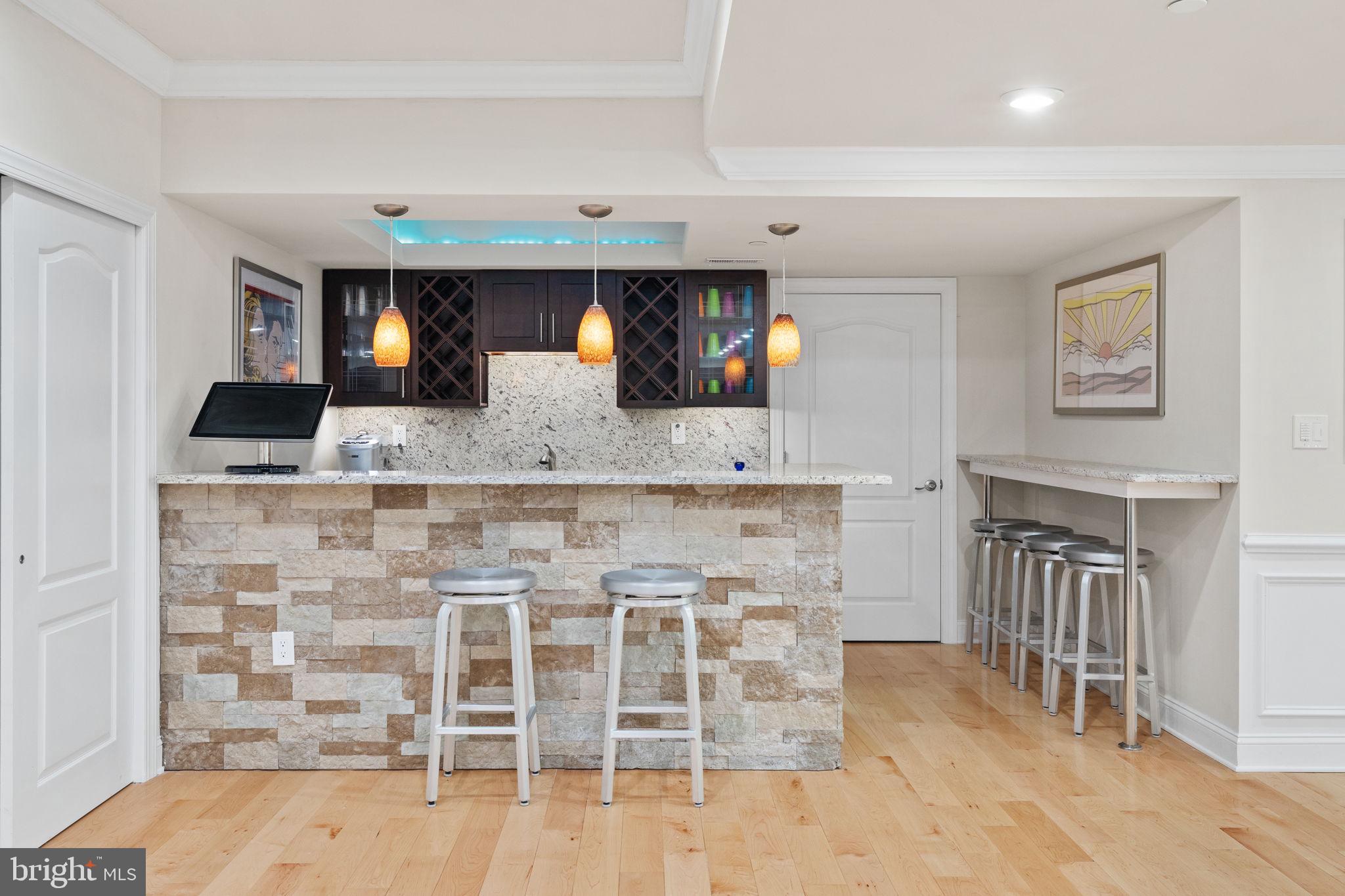 3917 WOODLAND DRIVE