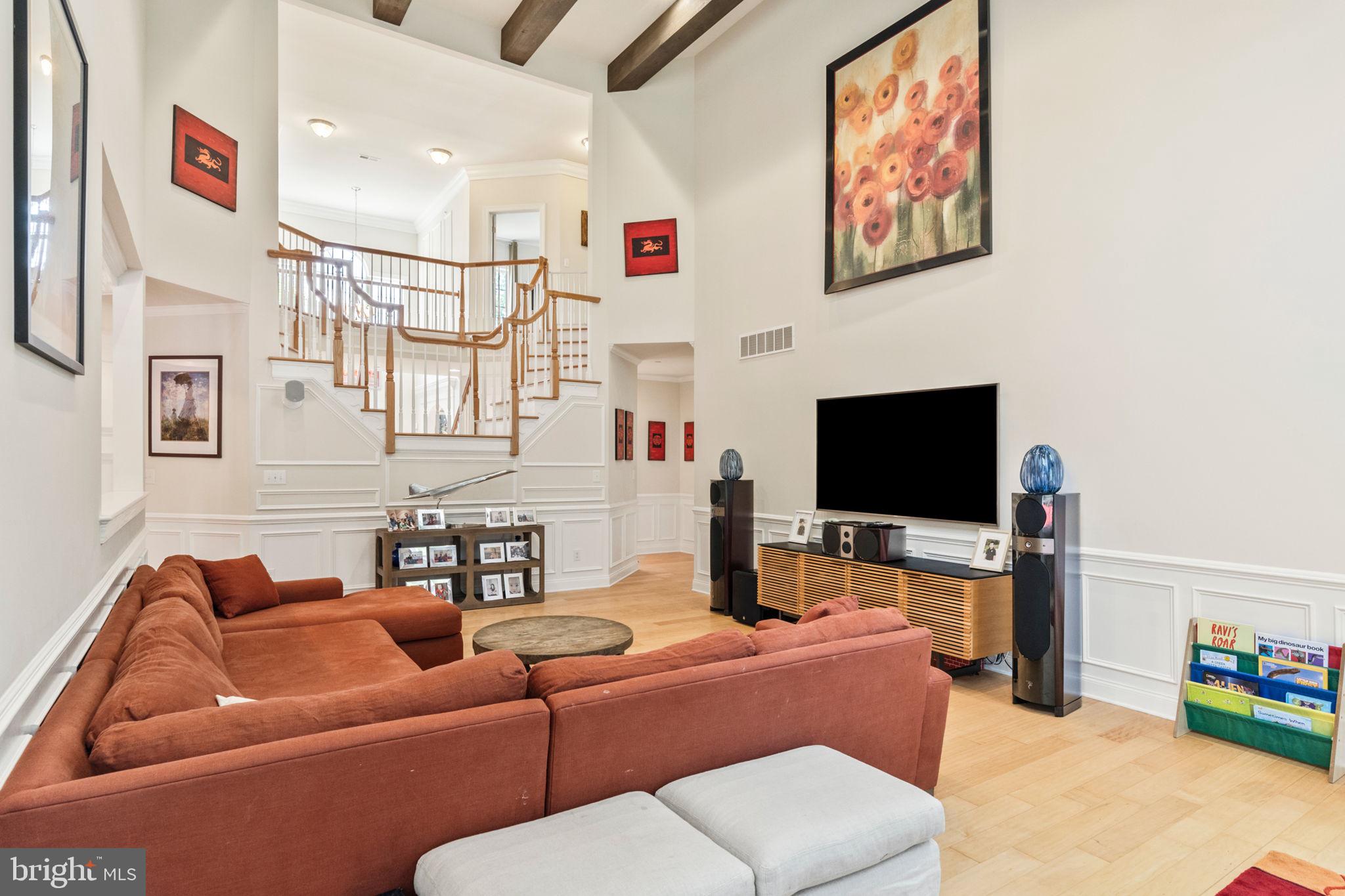 3917 WOODLAND DRIVE