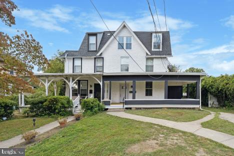 9 W HINCKLEY AVENUE 1