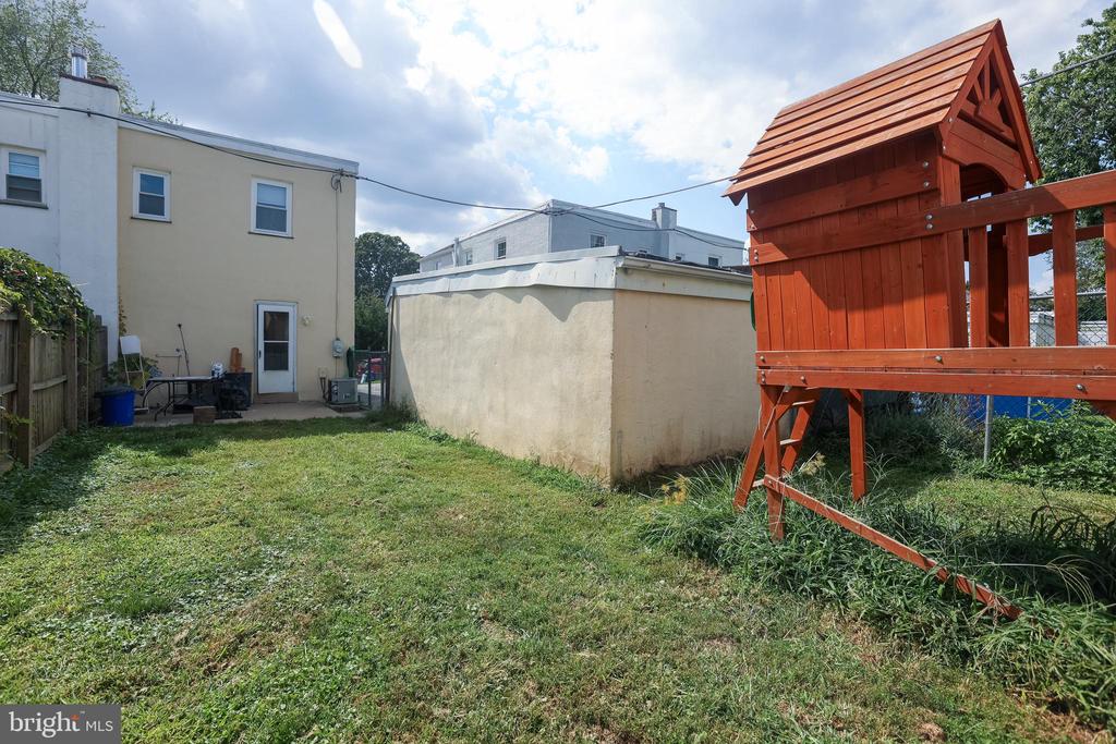 2703 SAINT MARYS ROAD