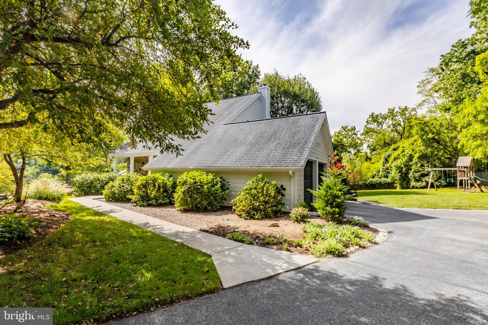 65 ROBERTS ROAD
