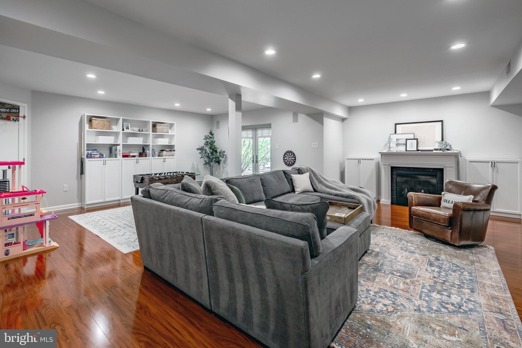 65 ROBERTS ROAD