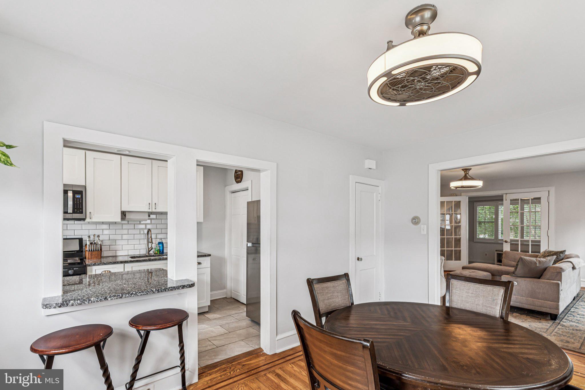 92 W PLUMSTEAD AVENUE