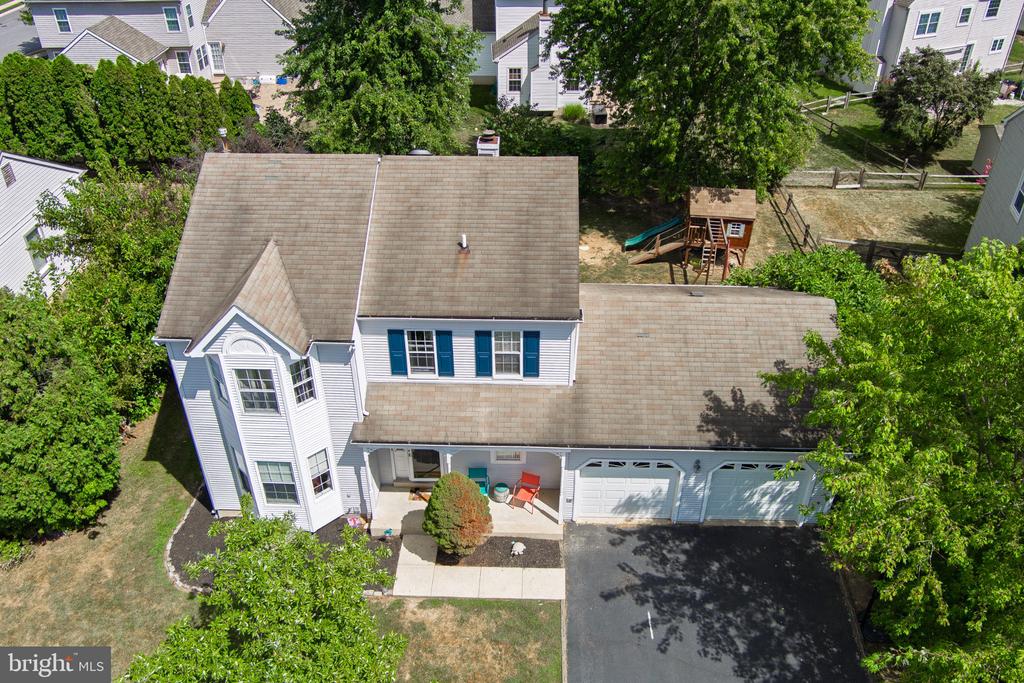 107 ROMAINE WAY