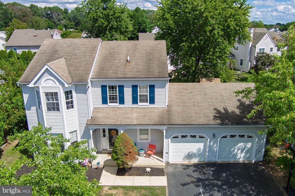 107 ROMAINE WAY