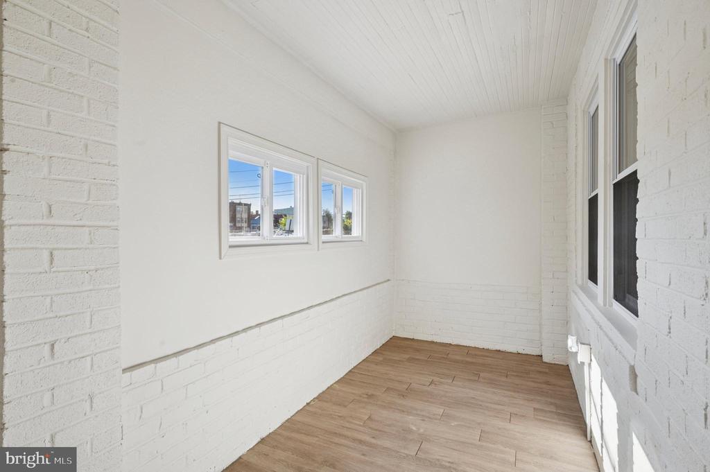 443 DARBY TERRACE