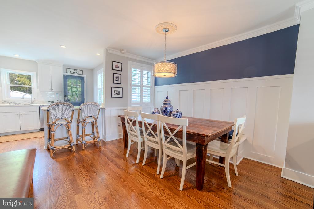 1465 LAWRENCE ROAD