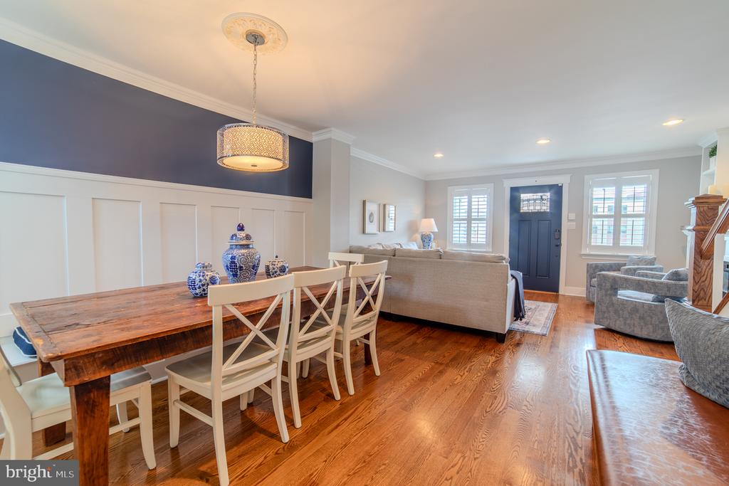 1465 LAWRENCE ROAD