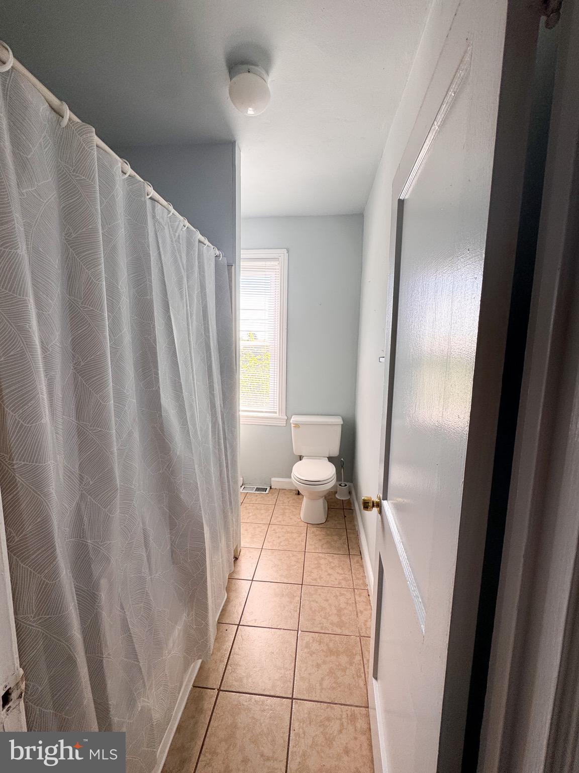 42 S SYCAMORE AVENUE A