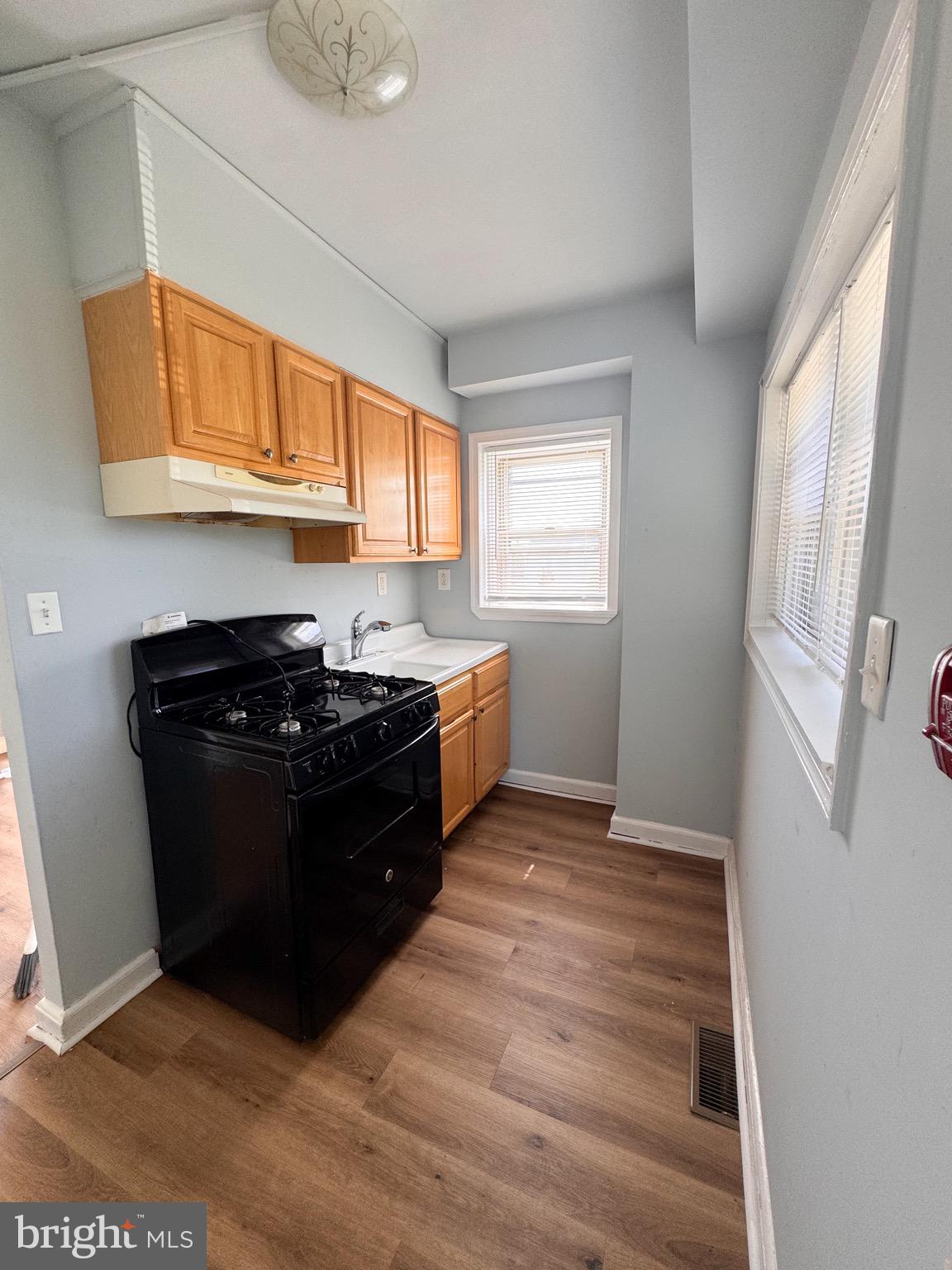 42 S SYCAMORE AVENUE A